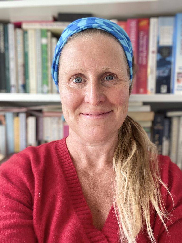 683CF57B BE31 43D7 B171 29CDF630BC38 768x1024